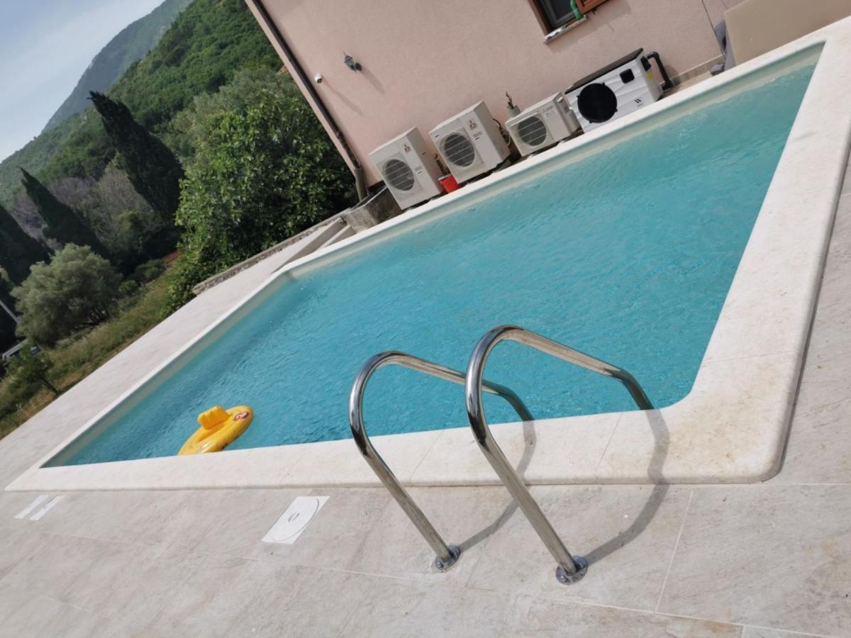 Apartments Barbara With Pool 布鲁赛吉 外观 照片